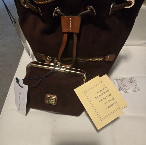 NWT Dooney & Bourke Suede Set - Picture 8 of 16